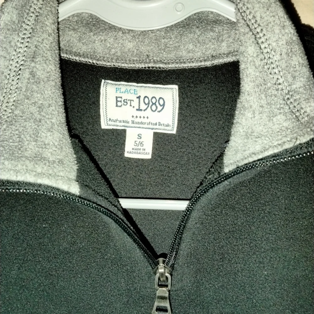 Fleece pullover - Picture 2 of 3